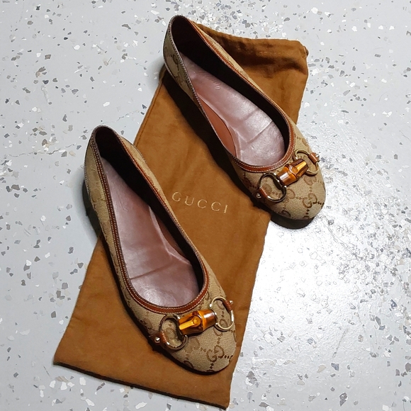 Gucci women's slip on monogram with bamboo size 6 - Picture 1 of 11